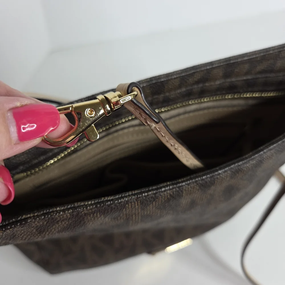 MICHAEL Michael Kors Jet Setter Large Brown Logo Crossbody Bag - Picture 13 of 16